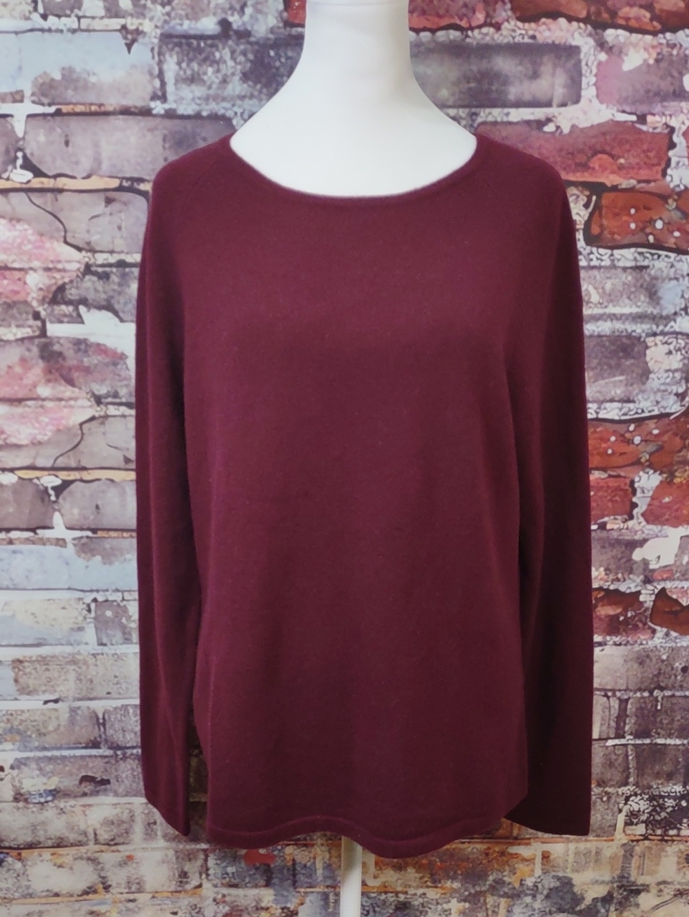 Prive' 100% Cashmere Sweater
